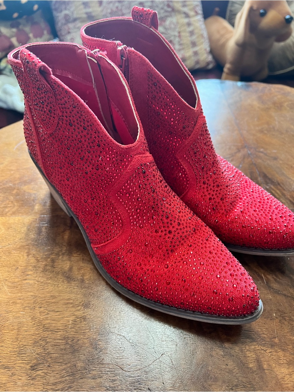 🦋  Pierre Dumas Red Rhinestone Suede Ankle Booties size 8.5